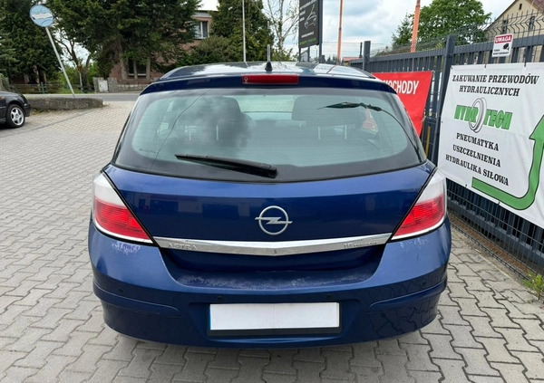 Opel Astra cena 9500 przebieg: 234000, rok produkcji 2005 z Józefów małe 46